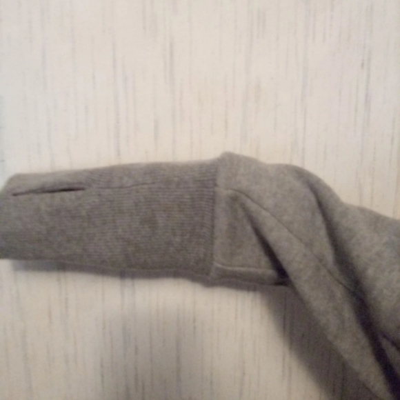 Grey Jacket - Picture 4 of 7